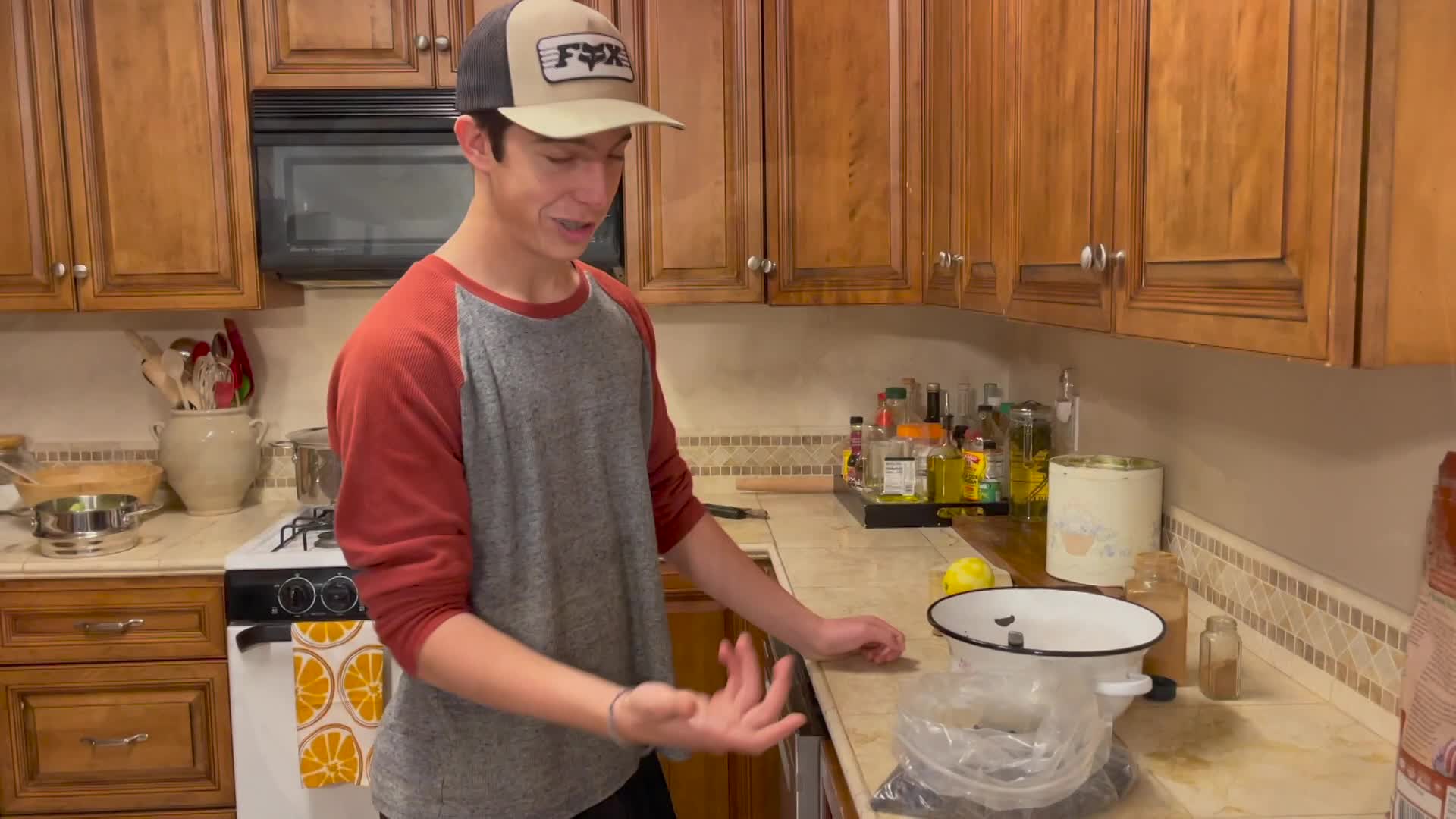 Thumbnail image for Cooking and Kids with Vlada Vladic - Christmas Cinnamon Rolls in Utah